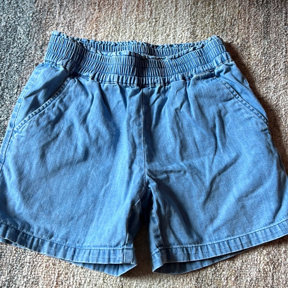 Hanna Anderson Girls Chambray Denim Shorts•Size 10